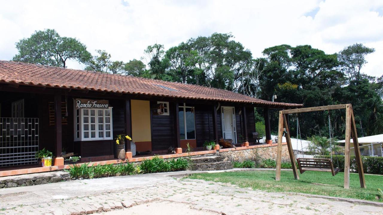 Casa de campo c piscina e churrasq em Mairipora SP Mairiporã Exterior foto